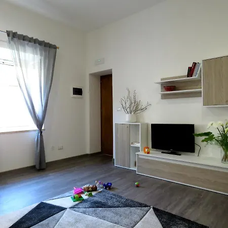 Apartment Bora *
