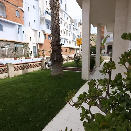 Bora Apartment *